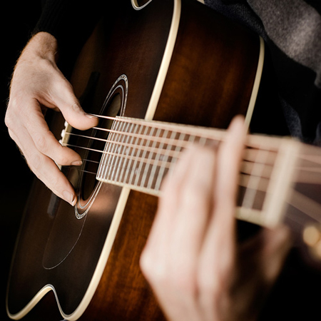 Tự học đàn Guitar với 4 phương pháp nhanh nhất